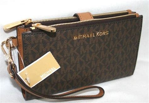 michael kors wallet with phone slot with button